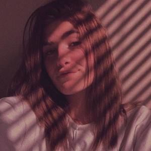 Meet your Posher, Lillian